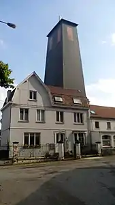 Tour du Tir Sainte-Croix à Genval (Belgique).