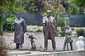 Tirana, Albanie : diverses statues de l'ère communiste sont exposées dans la cour de la galerie nationale d'art.