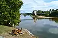 Tireur de câbles côté Combles, avec vue sur le passage en Loire.