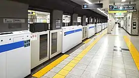Quais de la station Shimura-Sakaue