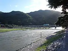 Pont Togetsukyō à Arashiyama (site touristique).