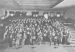 Étudiants du département de musique de l'Université des arts de Tokyo en 1911.