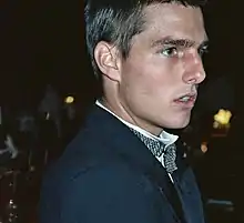 Photographie de Tom Cruise à la cérémonie des Awards en 1989.