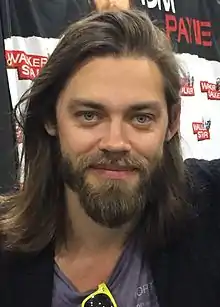 Tom Payne interprète Jesus.