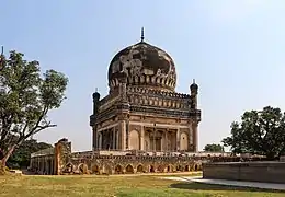Tombe de Mohammed Quli Qutb Shah, sultan de Golconde et fondateur de la ville.
