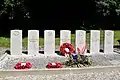 Tombes de soldats anglais dans le cimetière.