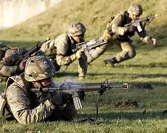 Soldats tongiens à l'entraînement en Angleterre en 2010 avant une mission en Afghanistan