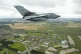 Un Tornado GR4 du 617 Squadron sur la RAF Lossiemouth.