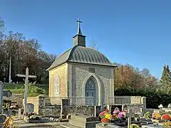 La chapelle du cimetière.