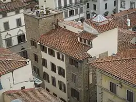 Les tours Adimari survivantes, vues du campanile de Giotto.