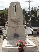 Tombe militaire française.