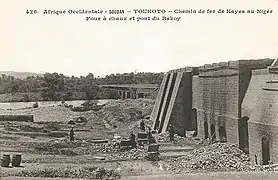 Four à chaux et pont.