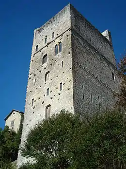 Photographie de la Tour Monréal.