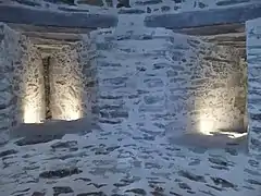 Archères du XIIIe siècle à l'intérieur de la Tour de la Bridole.