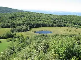 Image illustrative de l’article Lac de Cerin