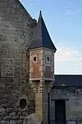 Une tourelle de l'abbaye Saint-Martin de Laon.