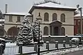 La synagogue sous la neige