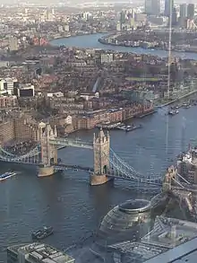 Tower Bridge. pris en photo depuis The Shard., avec une vue sur la Tamise et sur le nord-est de Londres