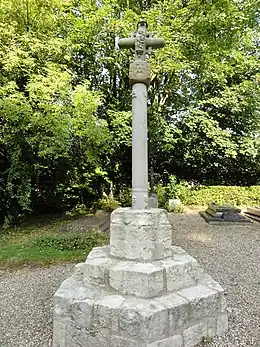 Croix de cimetière de Trémauville