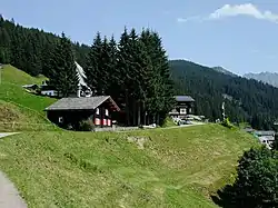 Village de Bartholomäberg dans la vallée de Montafon.