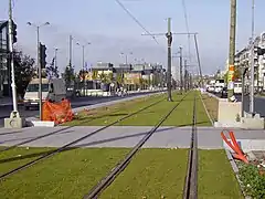 L'infrastructure du tramway T2 en cours de finition à Colombes le 28 octobre 2010.
