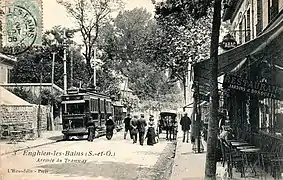 Tramway no 110 au terminus du Cygne d'Enghien à Épinay en 1906.