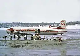 Un Douglas DC-6B de Transair Sweden similaire à celui de l'accident en 1965.