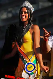 Femme trans à la Pride de São Paulo en 2008.