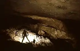 Galeries creusées dans le chevauchement, les Toboggans vers -520 m du T13 (Torca del Alba).