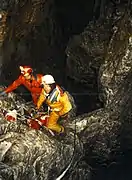 Joël Roy et Jacques Gaudin à -80 sur le pont rocheux du P309 (T2).