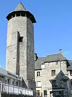 Tour de TreignacAncienne école privée de TreignacHôtel de la famille Forest de Faye