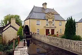 Le Beau Moulin et son bief.