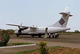 ATR 42 de TransNusa à Labuan Bajo