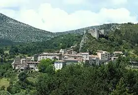 Trigance, le village dominé par le château