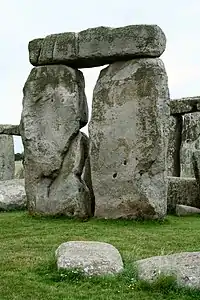 «…Stonehenge, un nom ancien dans la géographie de la magie et de la légende…» (Songe d'un matin d'hiver, planche 1, case 2)