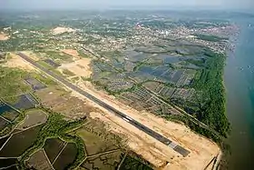 Aéroport international Juwata