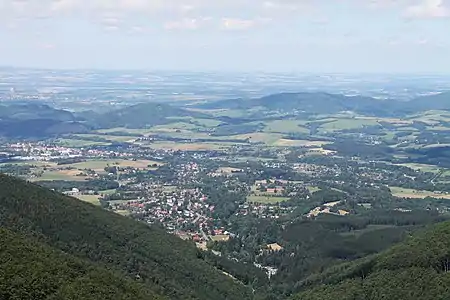 Trojanovice : vue générale depuis le mont Radegast (1106 m).