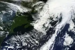 Leslie le 11 septembre traversant sur Terre-Neuve comme tempête post-tropicale.