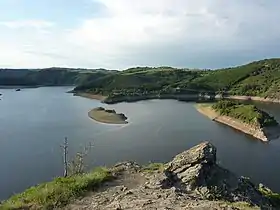 Truyère et lac de Grandval.