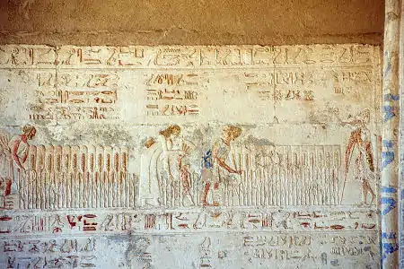 Les moissons. Pronaos, tombe de Pétosiris, XXXIe dynastie, v. 340