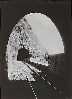 Le tunnel ferroviaire à Saint-Denis.