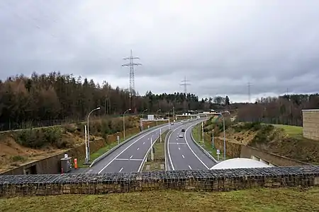 L'A7 sortant au nord du Tunnel Stafelter