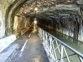 Image illustrative de l’article Tunnel-canal de Besançon