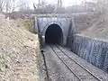 après encore une montée raide le Tunnel du Grand Echaud (ici le portail nord)