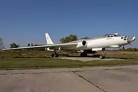 Tu-16