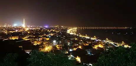 Tuy Hòa de nuit.