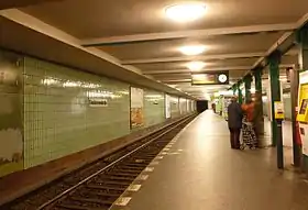 Image illustrative de l’article Gneisenaustraße (métro de Berlin)