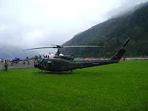 Un UH-1 de la Bundeswehr lors d'un meeting aérien à Alpnach (en) en 2014.