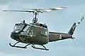 Hélicoptère UH-1 Huey.