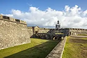 Fort San Felipe del Morro avec le phare.